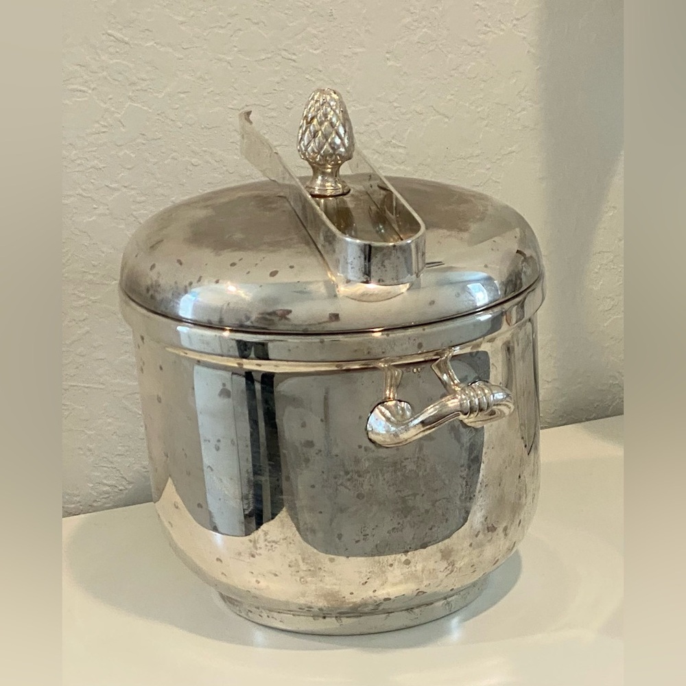 Vintage Silver Plated Ice Bucket with a pineapple finial - Picture 3 of 10